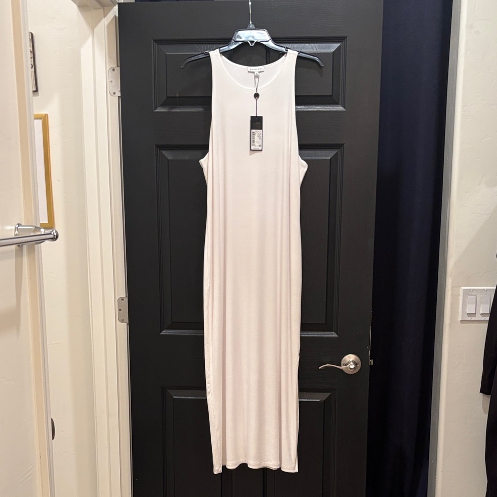 Gianni Bini Elegant White Maxi Dress